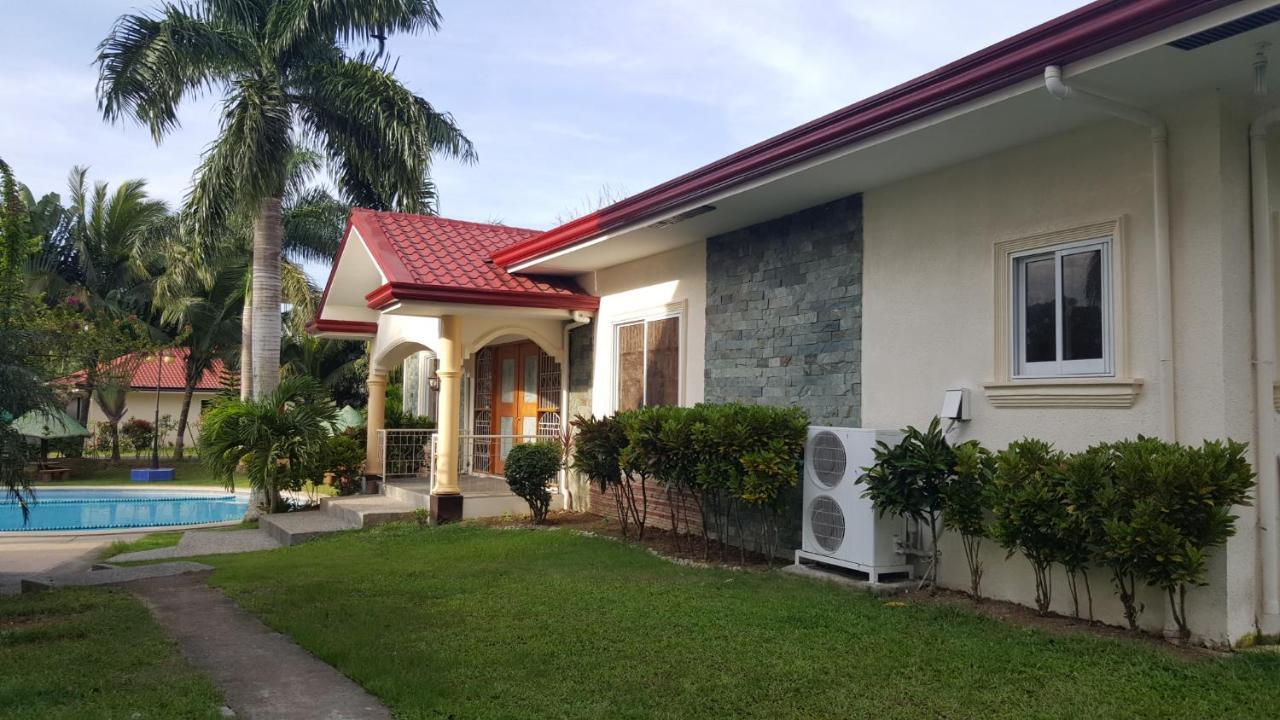 Phil Oasis Hotel & Resort Silang Exterior foto